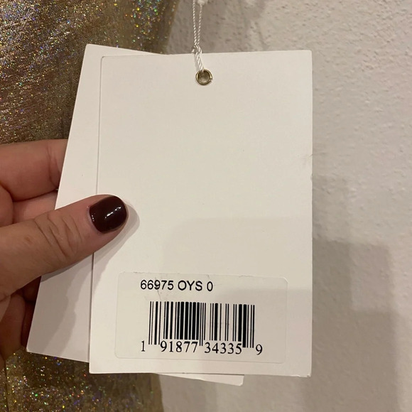 NWT Mac Duggal Asymmetric Metallic Ruffle Gown Size 0 - Picture 3 of 4